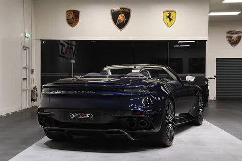 Aston Martin DBS Superleggera Volante 5