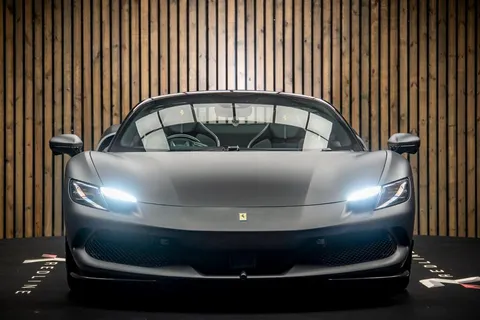 Ferrari 296 GTS 5