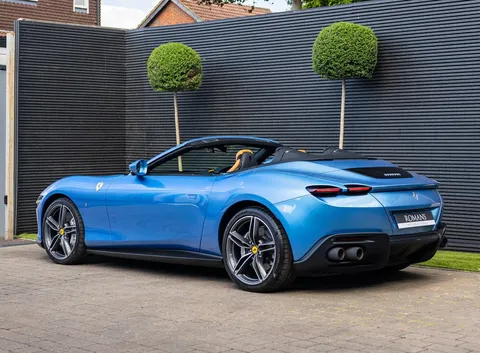 Ferrari Roma Spider 4