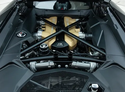 Lamborghini Aventador LP 780-4 Ultimae — photo 2 of 51