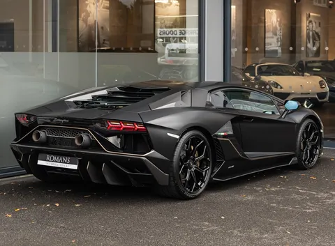 Lamborghini Aventador LP 780-4 Ultimae — photo 4 of 51