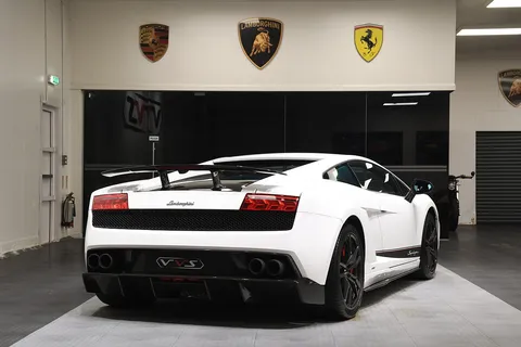 Lamborghini Gallardo LP 570-4 Superleggera — photo 5 of 47