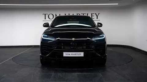 Lamborghini Urus SE — photo 2 of 48