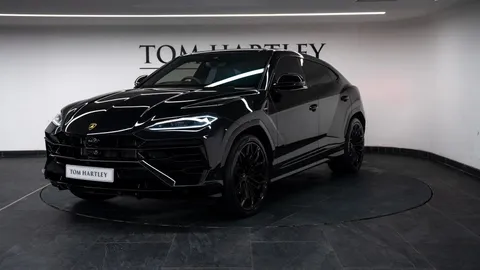 Lamborghini Urus SE — photo 3 of 48