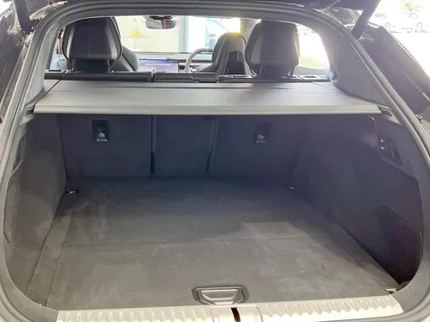 Lotus Eletre 600 Sport SE — photo 5 of 22