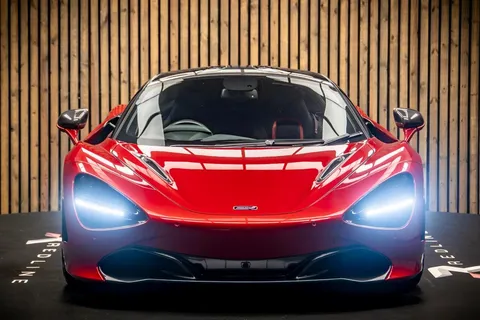 McLaren 720S Performance — photo 5 of 45