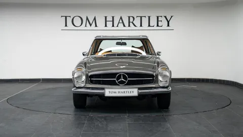 Mercedes-Benz 280 SL Pagoda 2