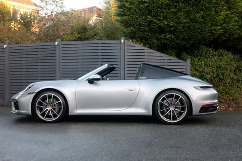 Porsche 911 Carrera 4 Targa — photo 4 of 33