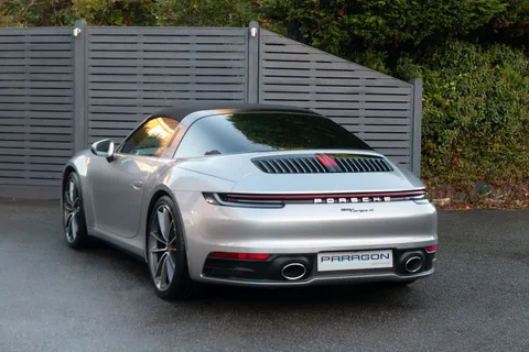 Porsche 911 Carrera 4 Targa — photo 5 of 33