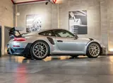 Porsche 911 GT2 RS Weissach thumbnail