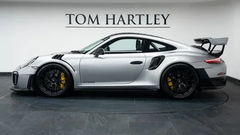 Porsche 911 GT2 RS Weissach Package 4