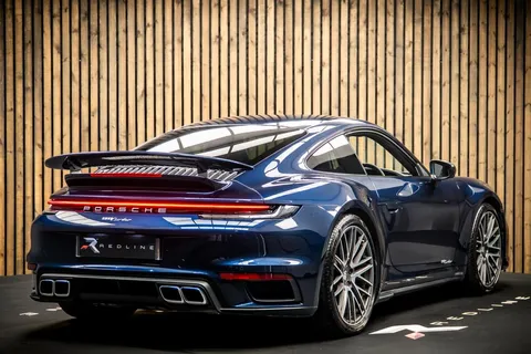 Porsche 911 Turbo — photo 4 of 44