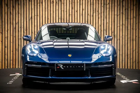 Porsche 911 Turbo — photo 5 of 44