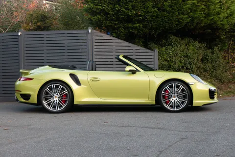Porsche 911 Turbo Cabriolet — photo 5 of 45